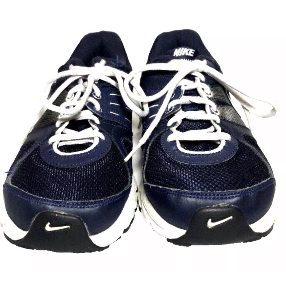 Nike Air Retaliate 2 Men’s Running Shoe Navy Blue and White Lace Up Sneaker